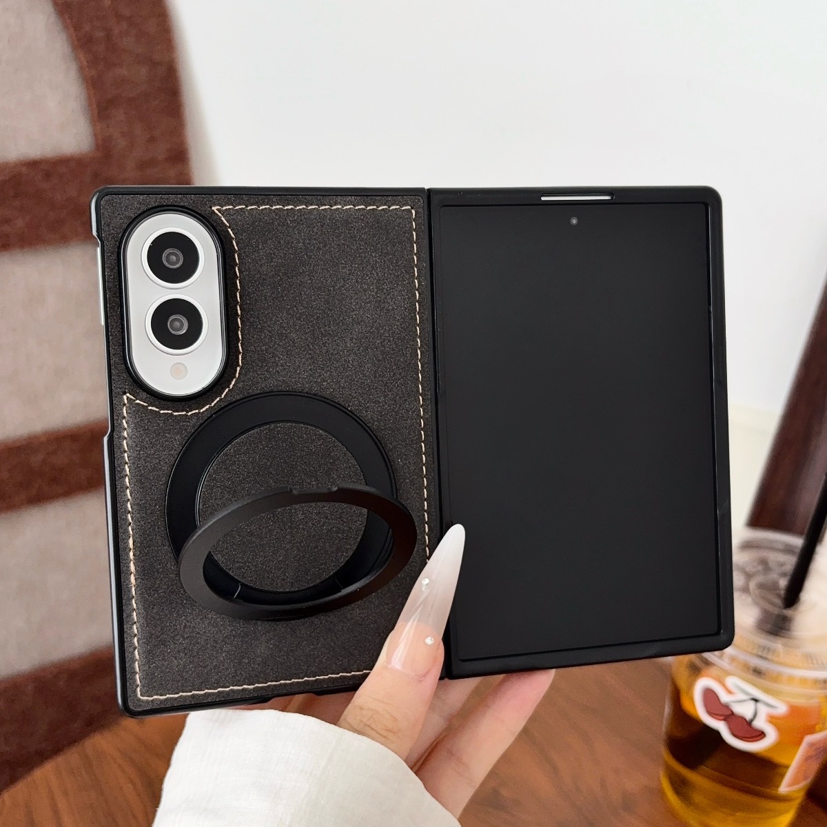 Luxury Sheepskin Leather Phone - Magnetic Charging Stand ulasan dan harga